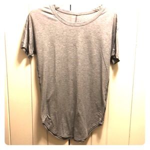 The North Face Women’s XS tee